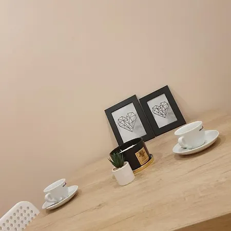 Amelia Apartment